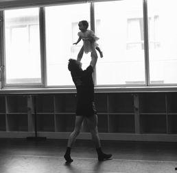 欧美生育舞蹈视频大全集,跟随节奏，享受孕期快乐时光